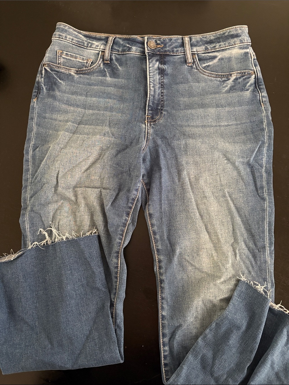 Kut from the Kloth Mid Wash Straight Leg Jeans with Frayed Hem